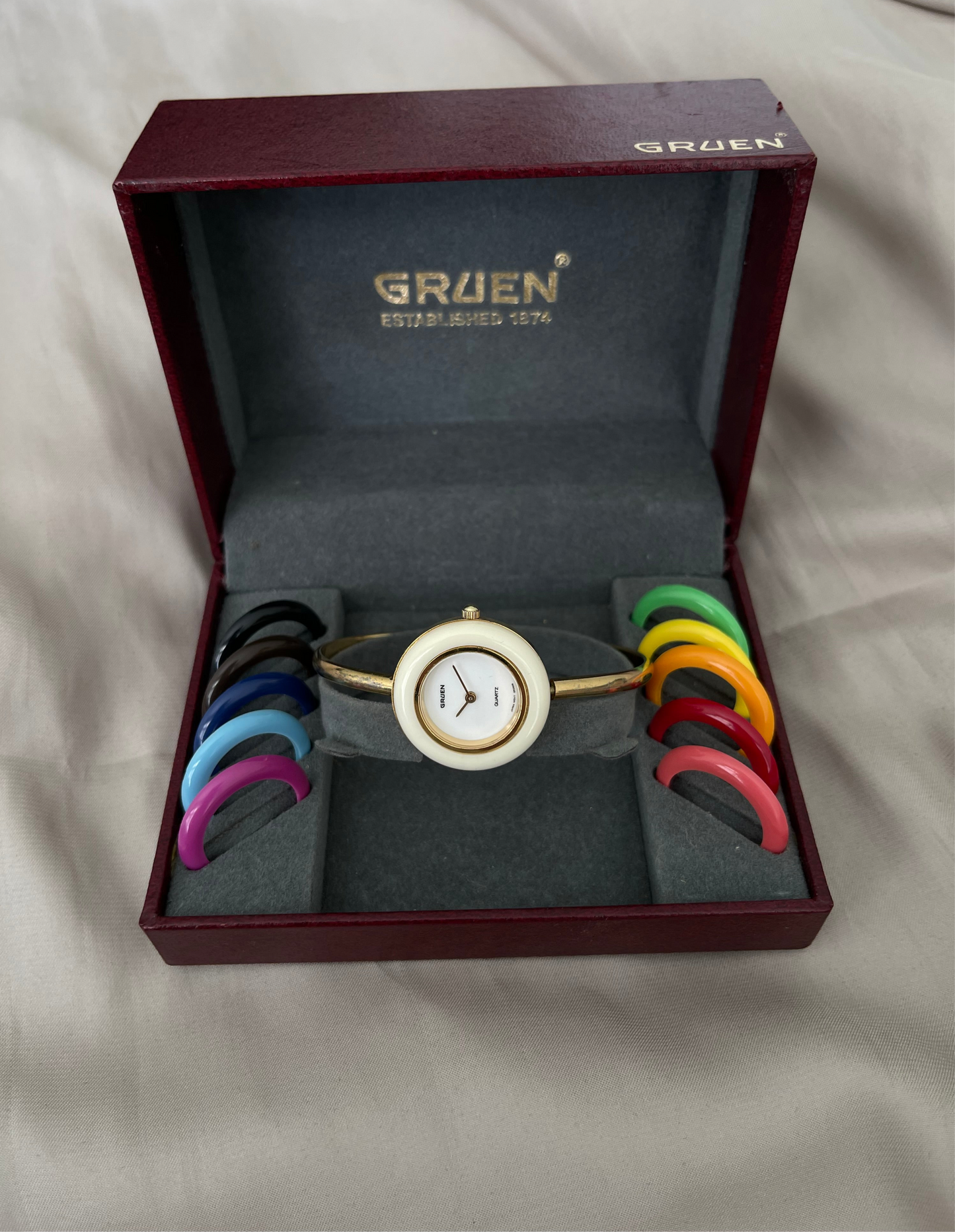 *Working* RARE Interchangeable 11 Bezel Watch Set
