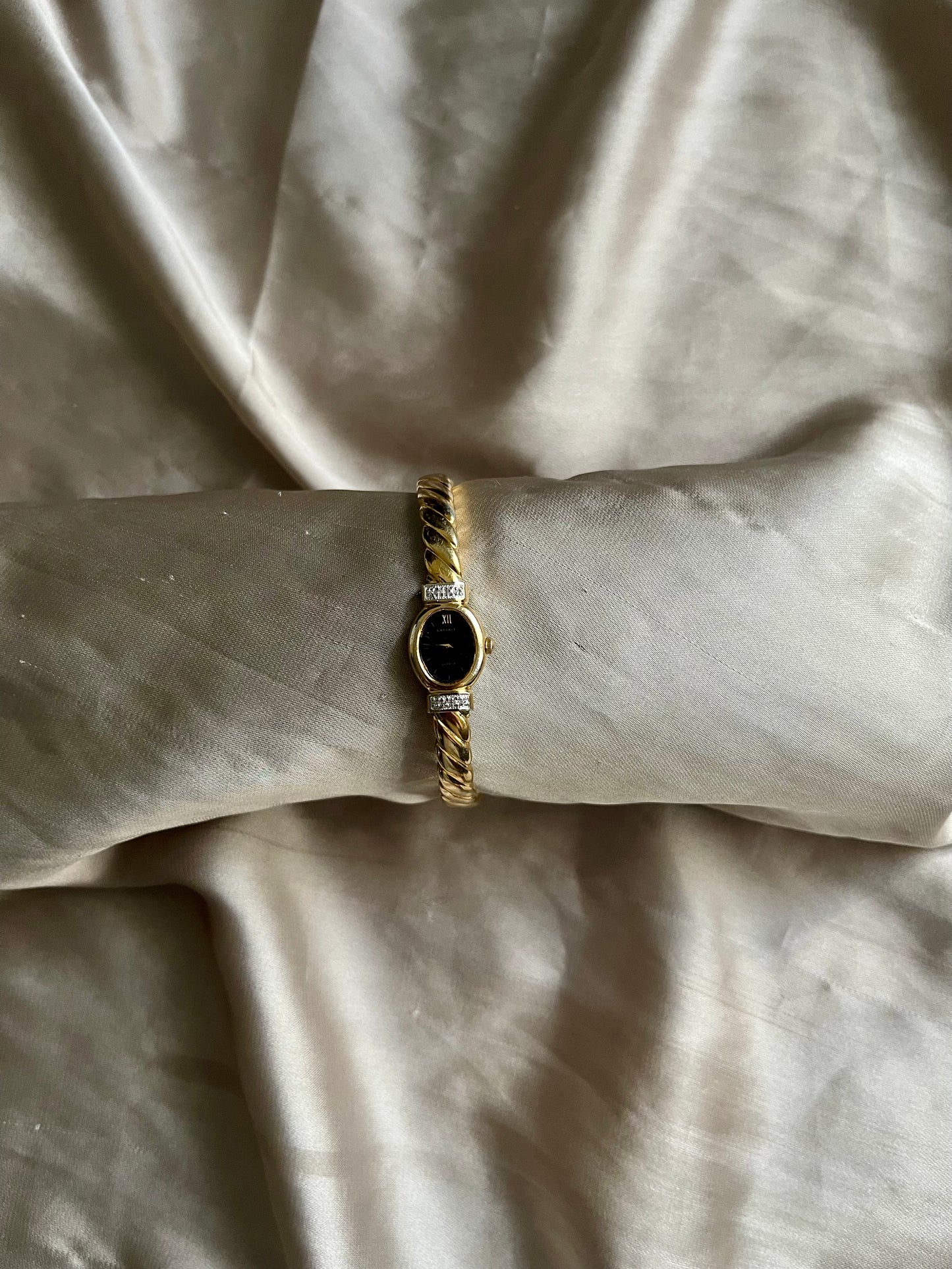 *Working* RARE 90's Tiny Seiko Articulated Bangle Watch