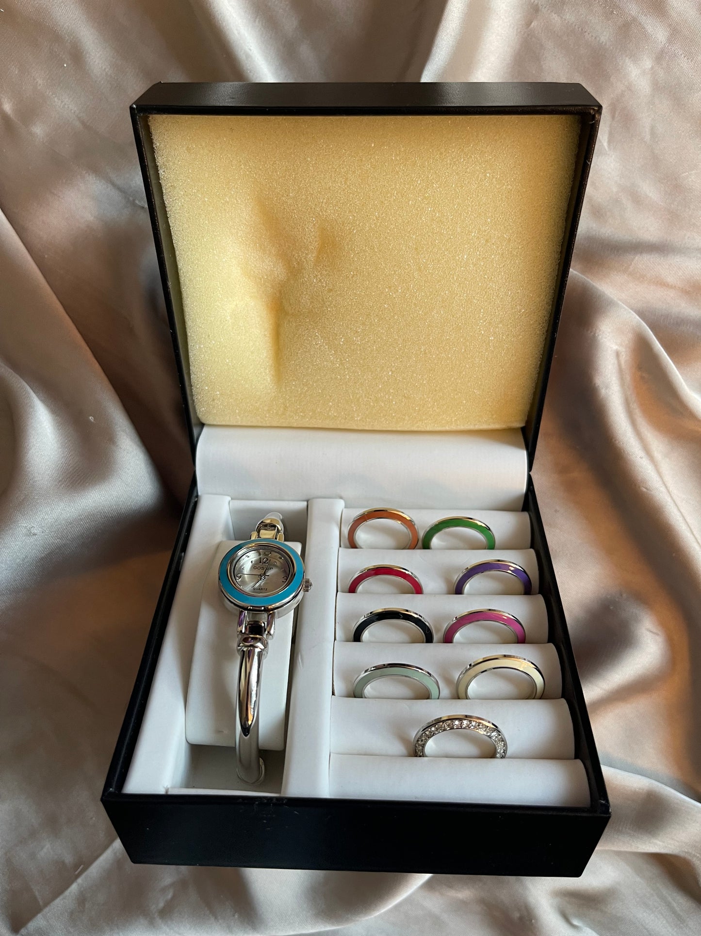 *Working* RARE Interchangeable 10 Bezel Silver Bezel Watch Set