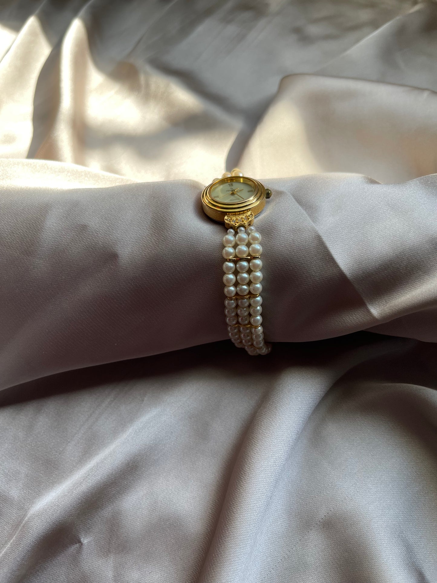 *Working* Rare Peugeot Marble Dial Gold-Tone Pearl Watch