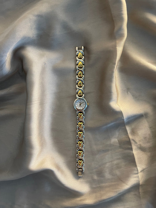 *Working* Two-Tone Heart Band Watch