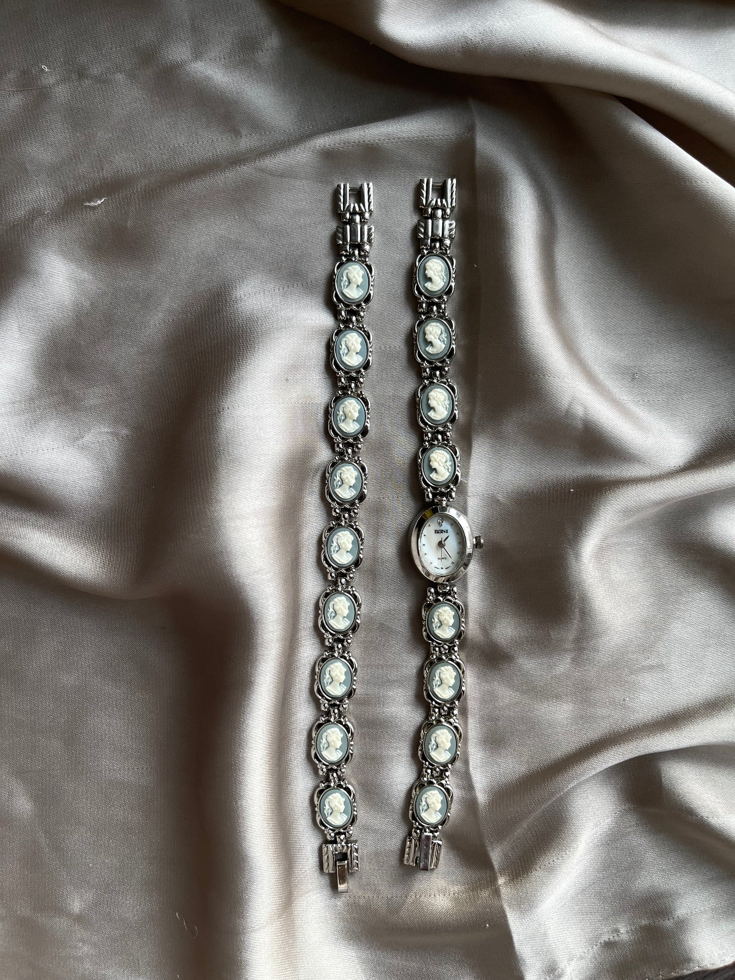 *Working* Greyish Blue Cameo Watch Bracelet Set