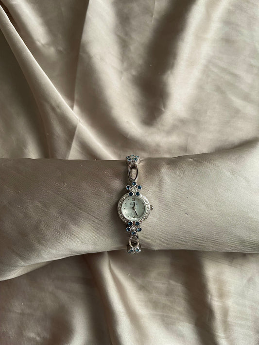 *Working* Sapphire Quartz Floral Silver-Tone Watch