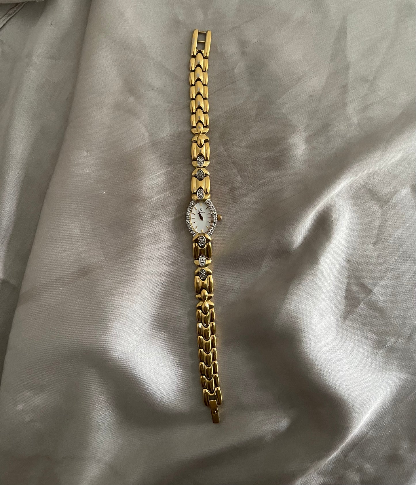*Working* RARE Bulova 10 Micron Gold Plated Watch
