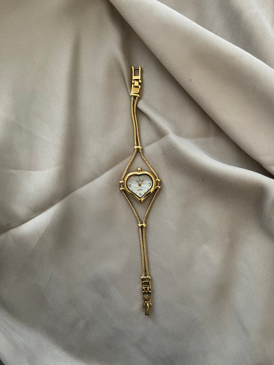 *Working* Gold Heart Chain Style Watch