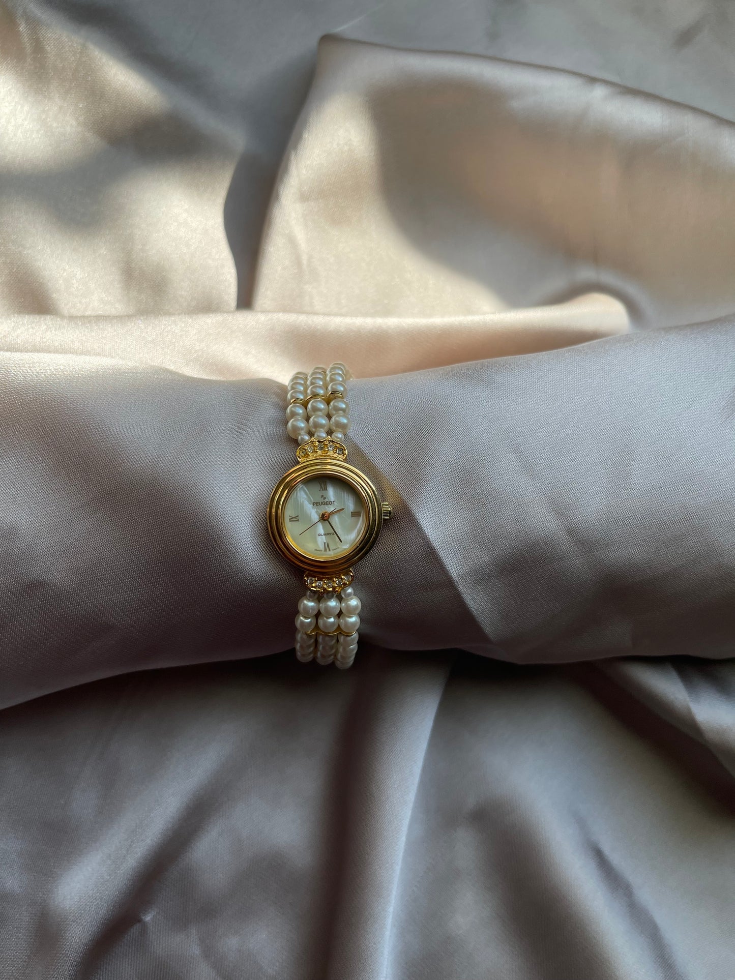 *Working* Rare Peugeot Marble Dial Gold-Tone Pearl Watch